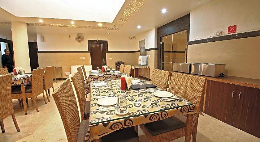 Diamond Plaza Hotel