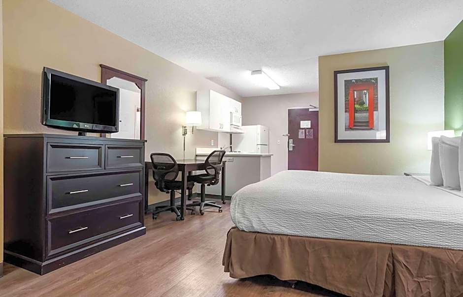 Extended Stay America Suites - Pensacola - University Mall