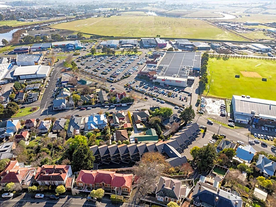 Elphin Motel & Serviced Apartments