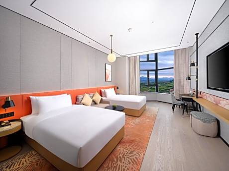 Twin Room - High Floor