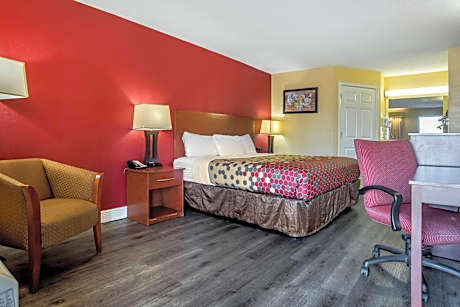 King Room - Non-Smoking
