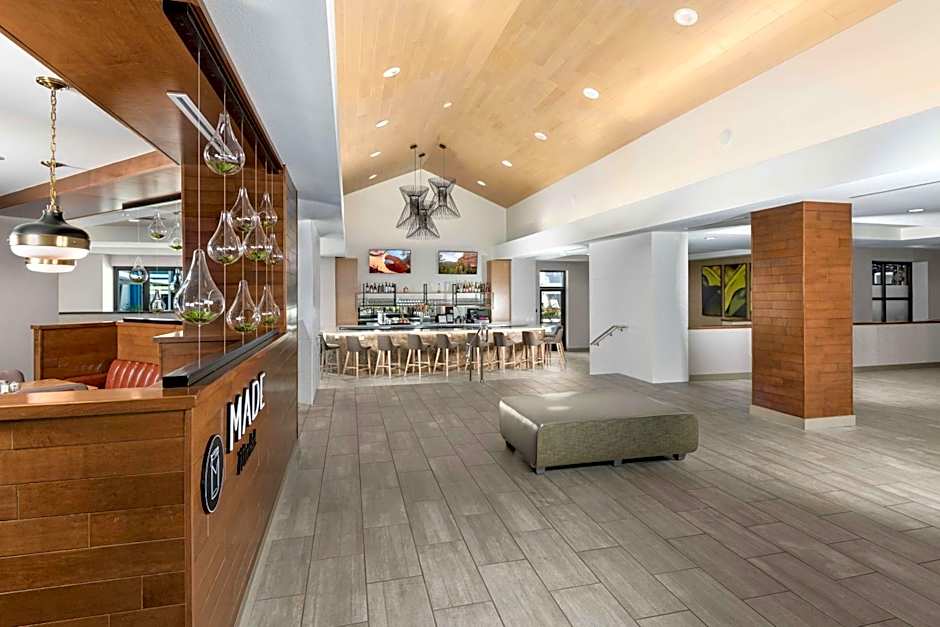 DoubleTree by Hilton Chandler Phoenix, AZ