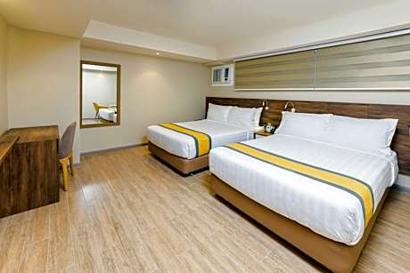 Premier Suite with Two Double Beds - Non-Smoking