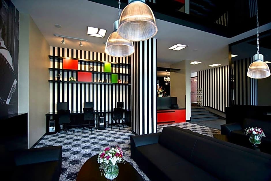 Maltepe 2000 Hotel