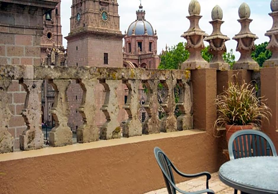 Hotel Misión Catedral Morelia