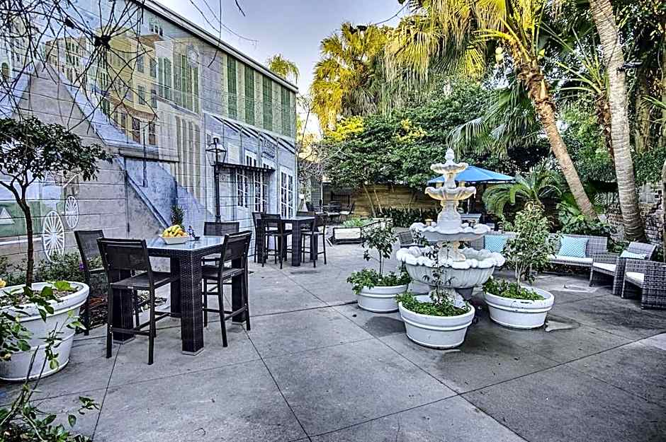 Amazing 7 BR - Next to Frenchman St