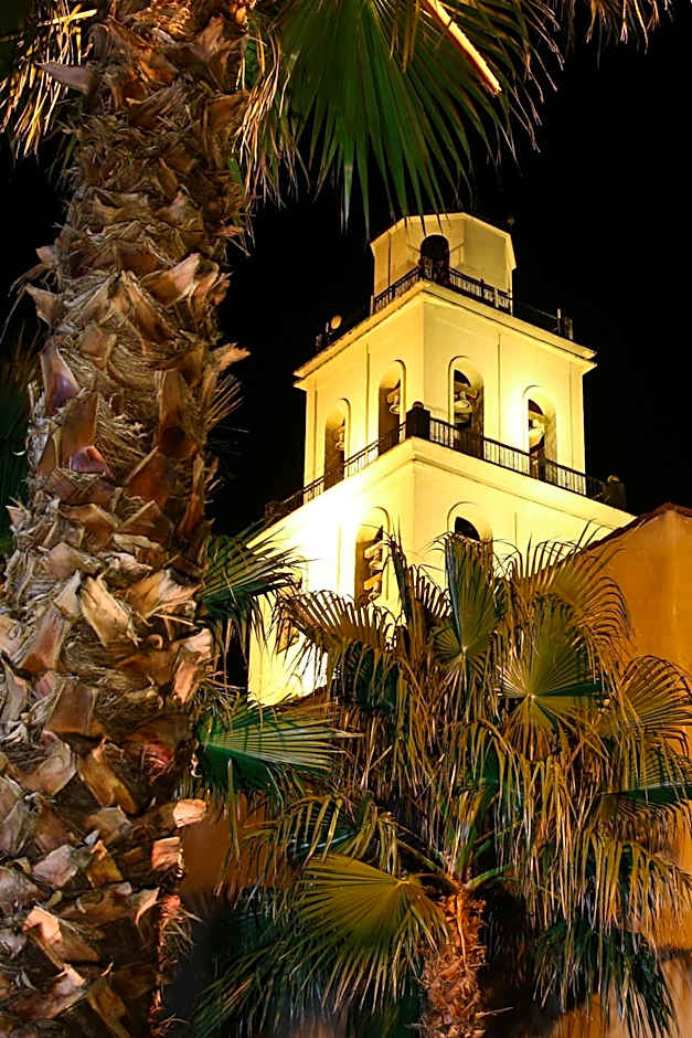 Hotel Mission De Oro