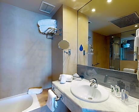 Standard Room - High Floor