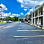 Days Inn by Wyndham Manning