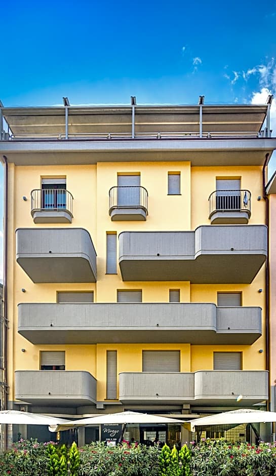 Hotel Mirage