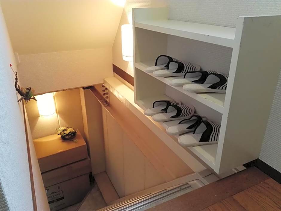 FukuokaKoryou GuestHouse