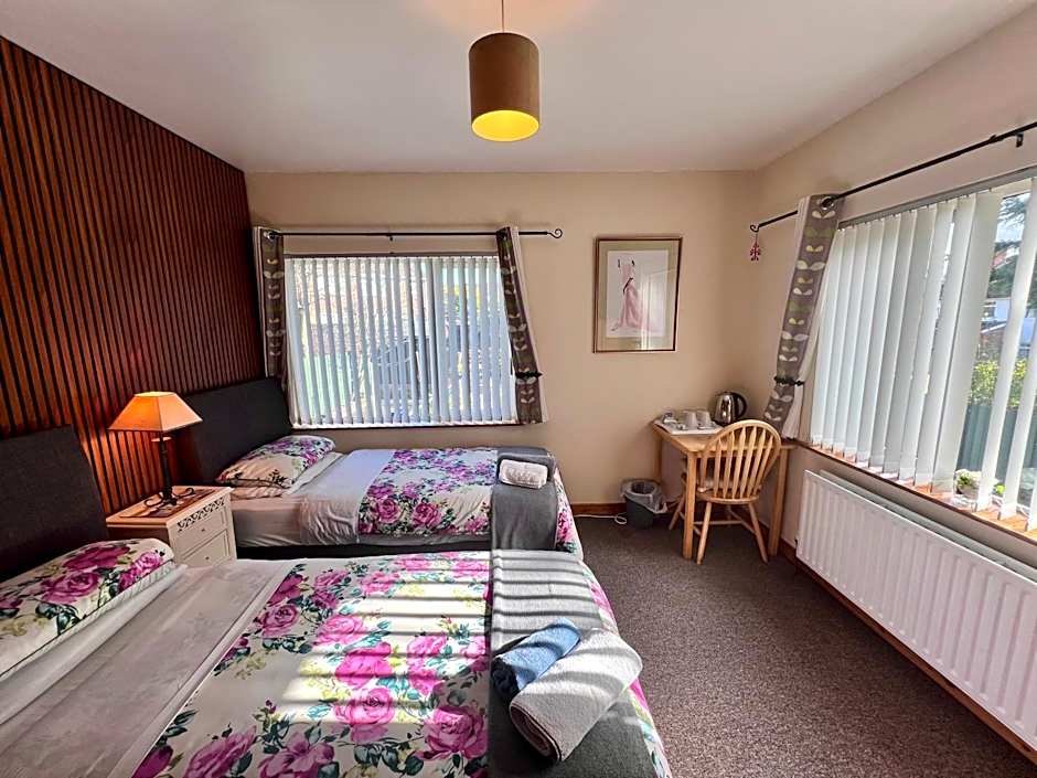 Photo 1 of 6 of Deluxe 2 Beds