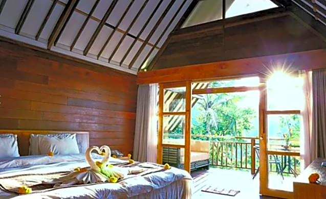 Village Above the Clouds - Desa Atas Awan Eco-boutique Hotel