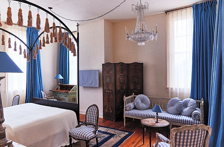 Hotel Peter and Paul