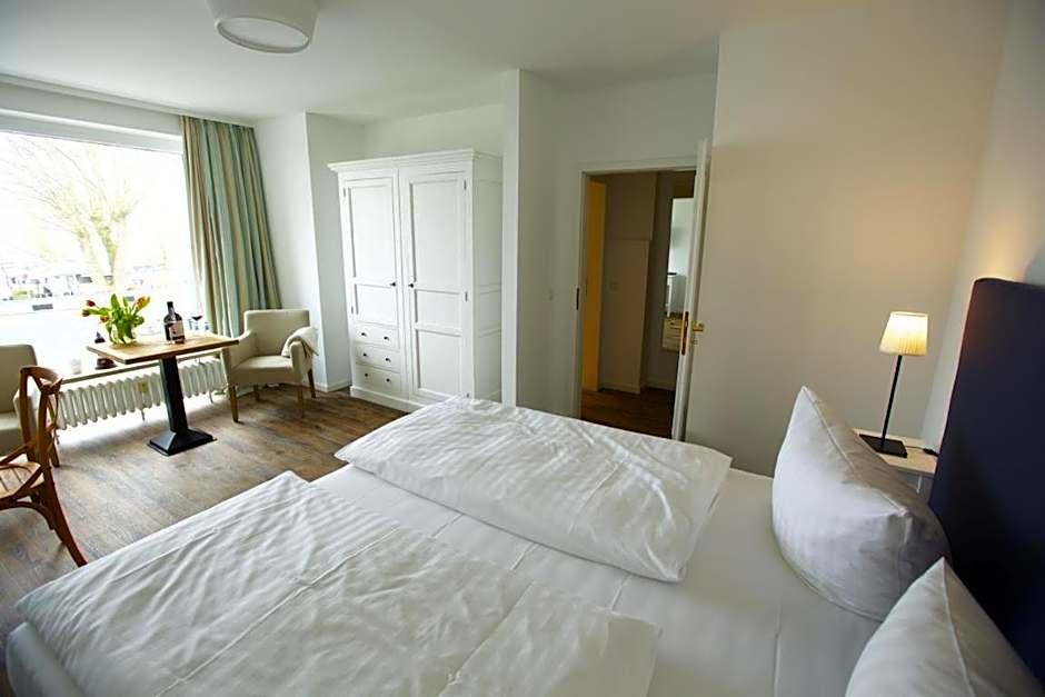 ACQUA Strande Yachthotel & Restaurant