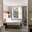 Club Quarters Hotel in Boston