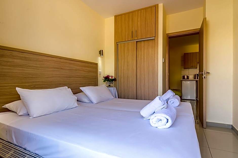 Paul Marie Hotel Apartments