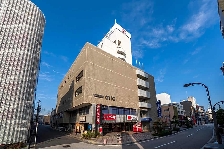 Yokkaichi City Hotel