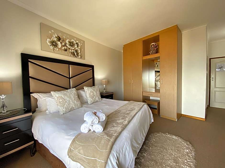 Bar-t-nique Guest House