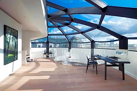 Triplex penthouse in the city center