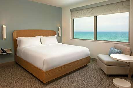 Guest room, 1 King, Ocean view