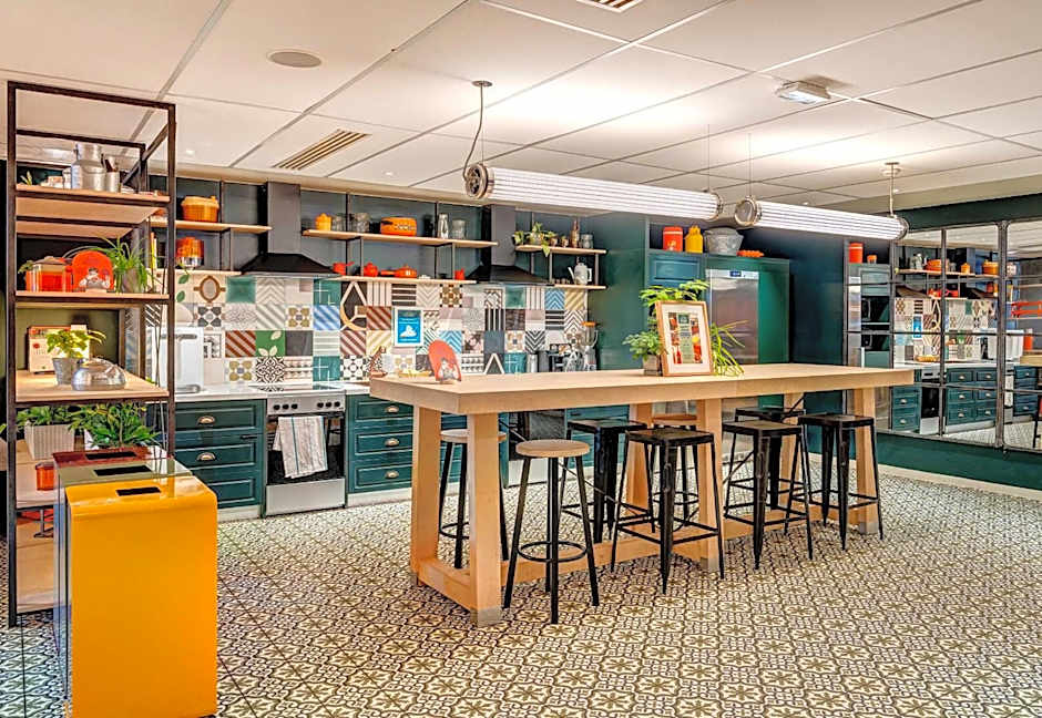 B&B HOME Paris Mairie de Saint-Ouen