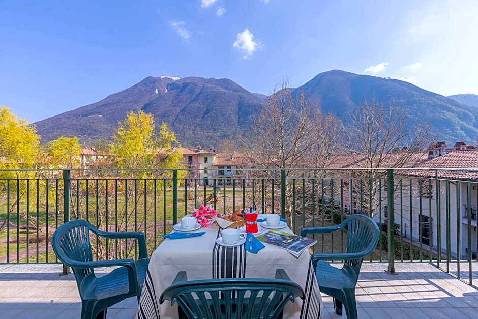 Budget Village Apartments - Porto Letizia
