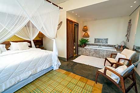 Suite with Spa Bath