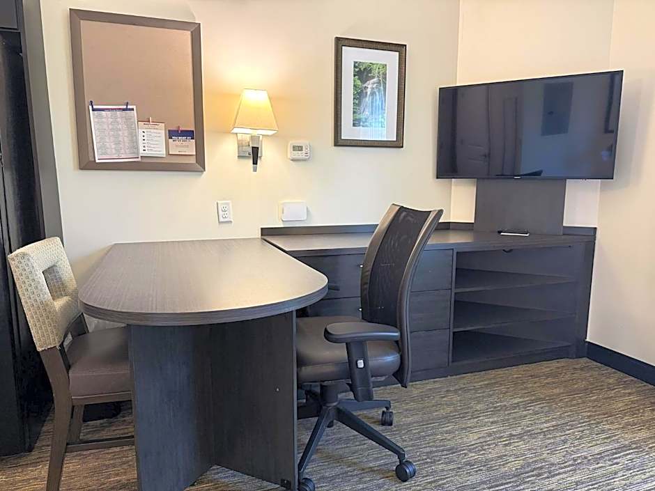 CANDLEWOOD SUITES - JACKSONVILLE - MAYPORT By IHG