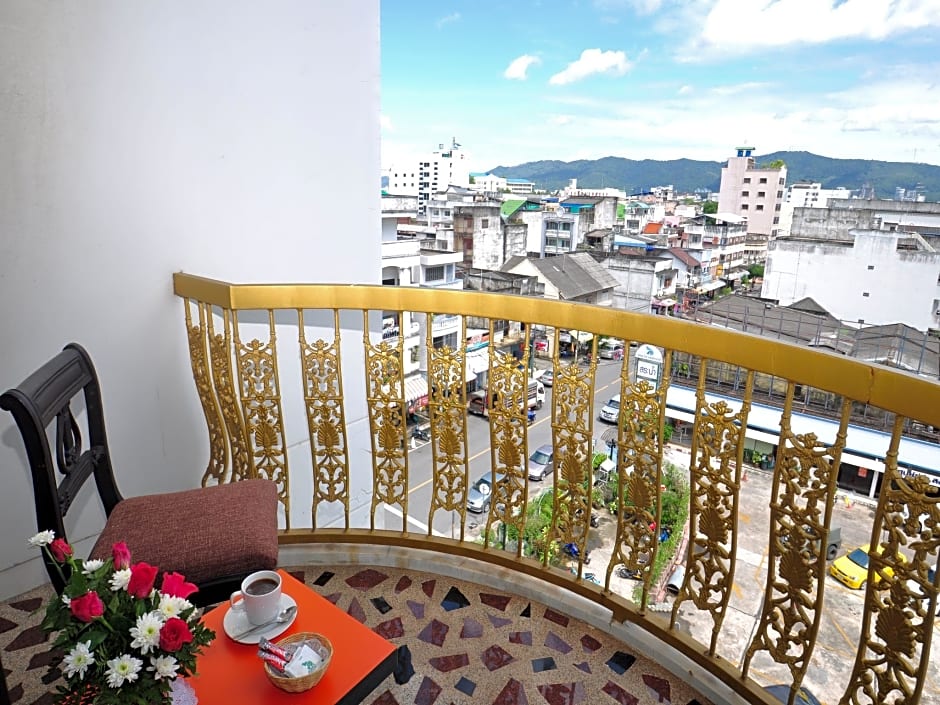 Bp Grand Suite Hotel