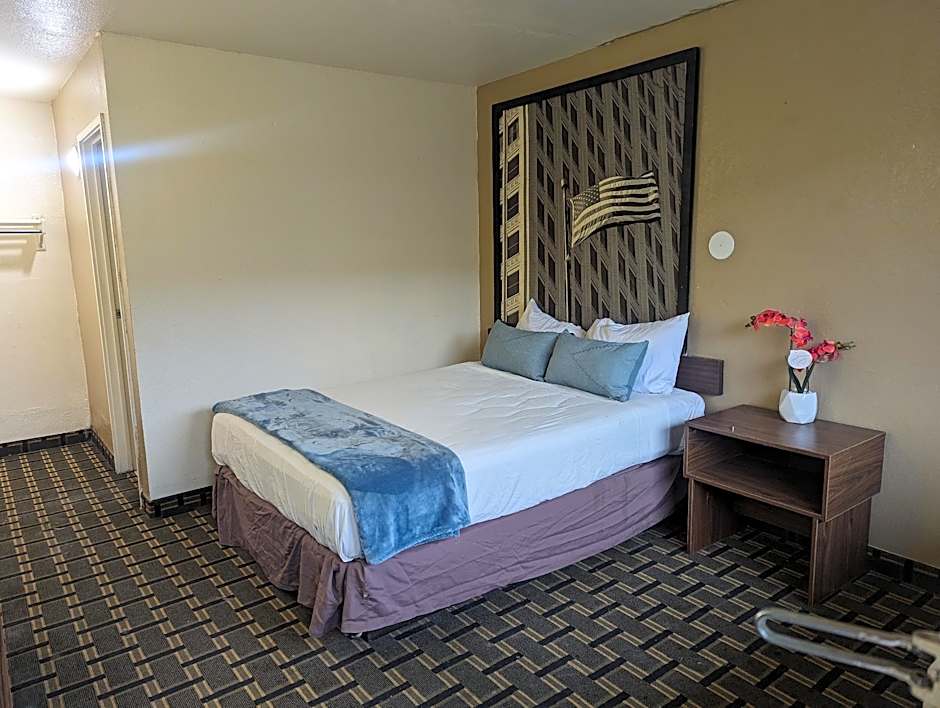 Southern Comfort Hotel
