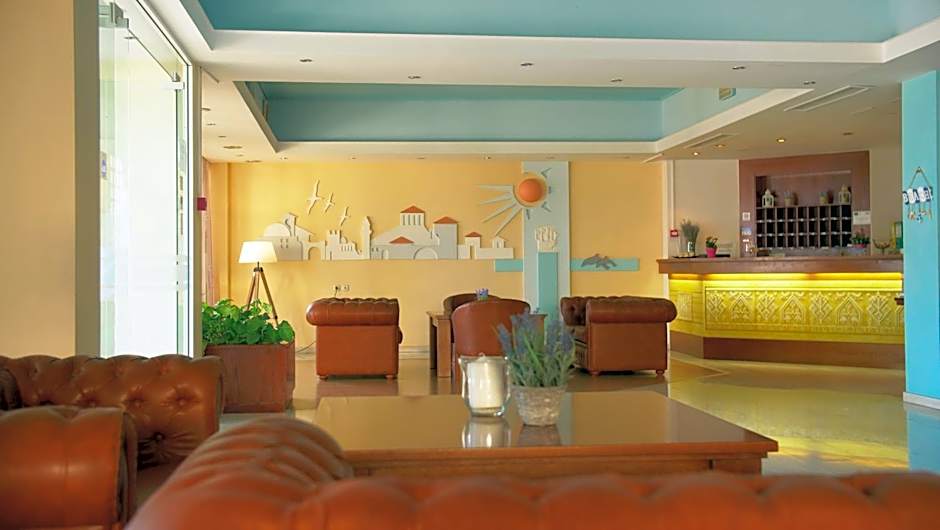 Antikyra Beach Hotel