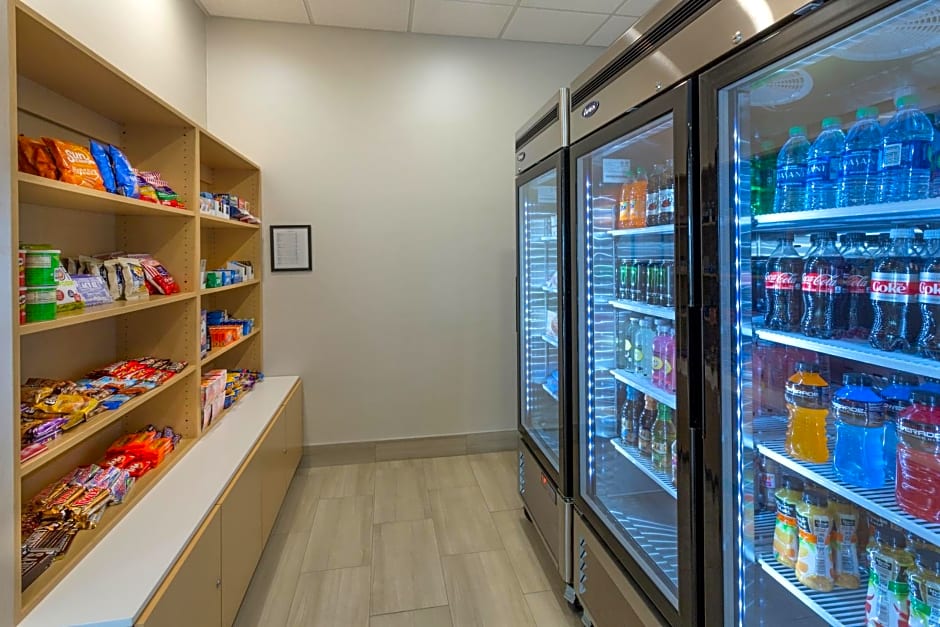 Holiday Inn Express & Suites Seattle South - Tukwila By IHG