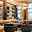 Motel One Köln-Altstadt