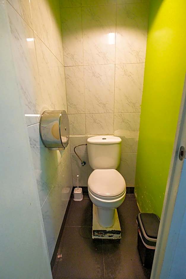 Diagonal House Hostel