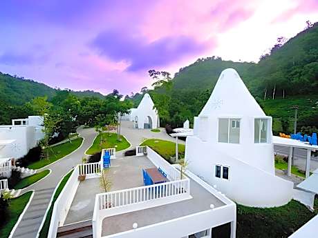 Aristo Chic Resort and Farm