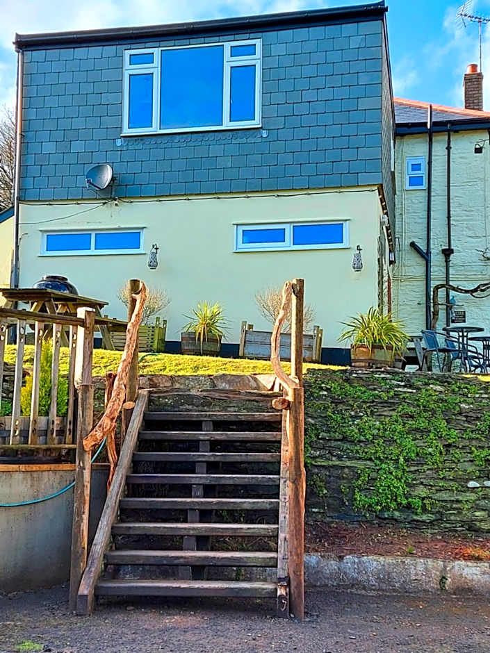 Sportsmans Valley Hotel