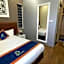 Pinus Hotel