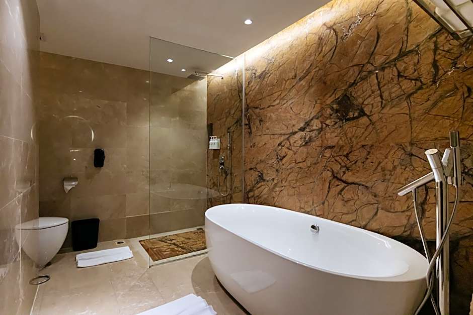 Swiss-Belhotel Harbour Bay