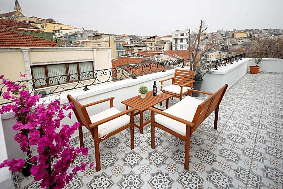 Selvese Suites, Serviced Living in Galata