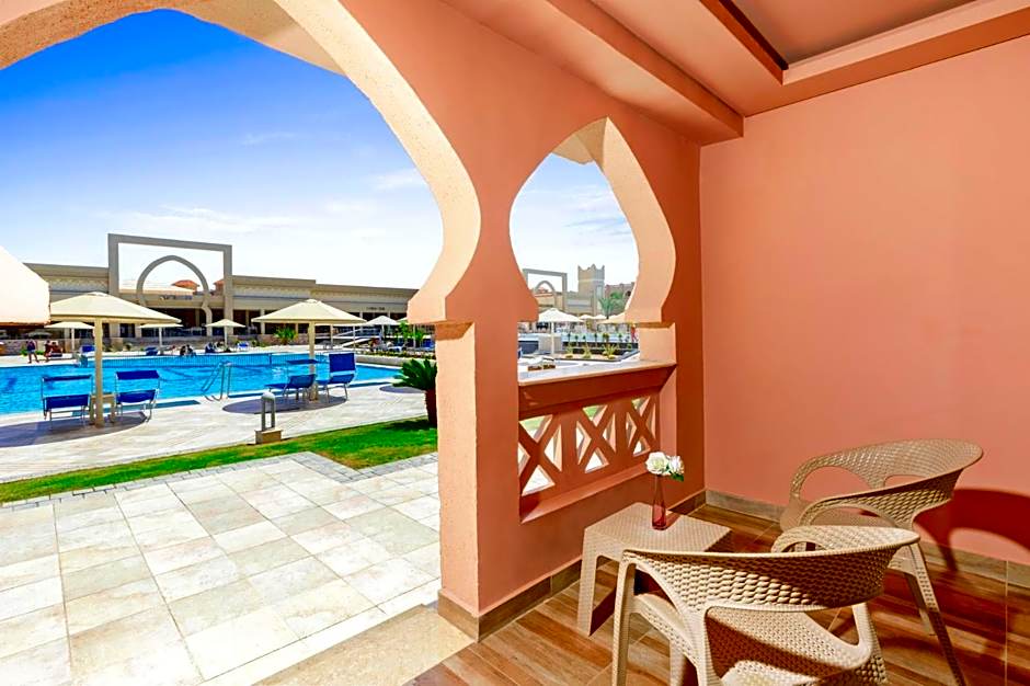 Photo 1 of 1 of Deluxe, Pool View