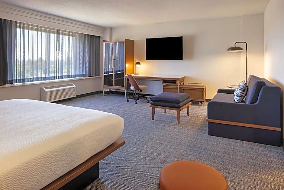 Courtyard by Marriott Los Angeles Baldwin Park