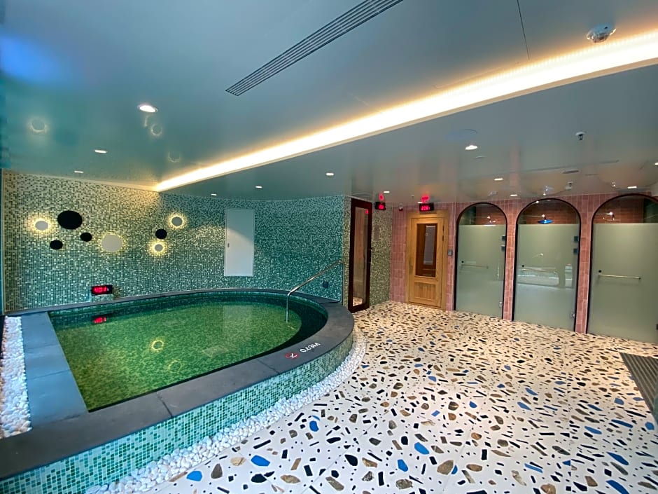 Wyndham Sun Moon Lake