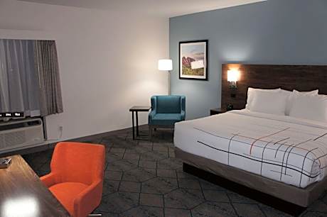 King Room - Mobility Access/Non-Smoking