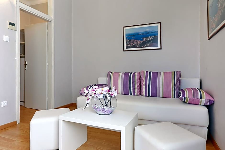 Hotel Moeesy, Blue & Green Oasis - Adults Only