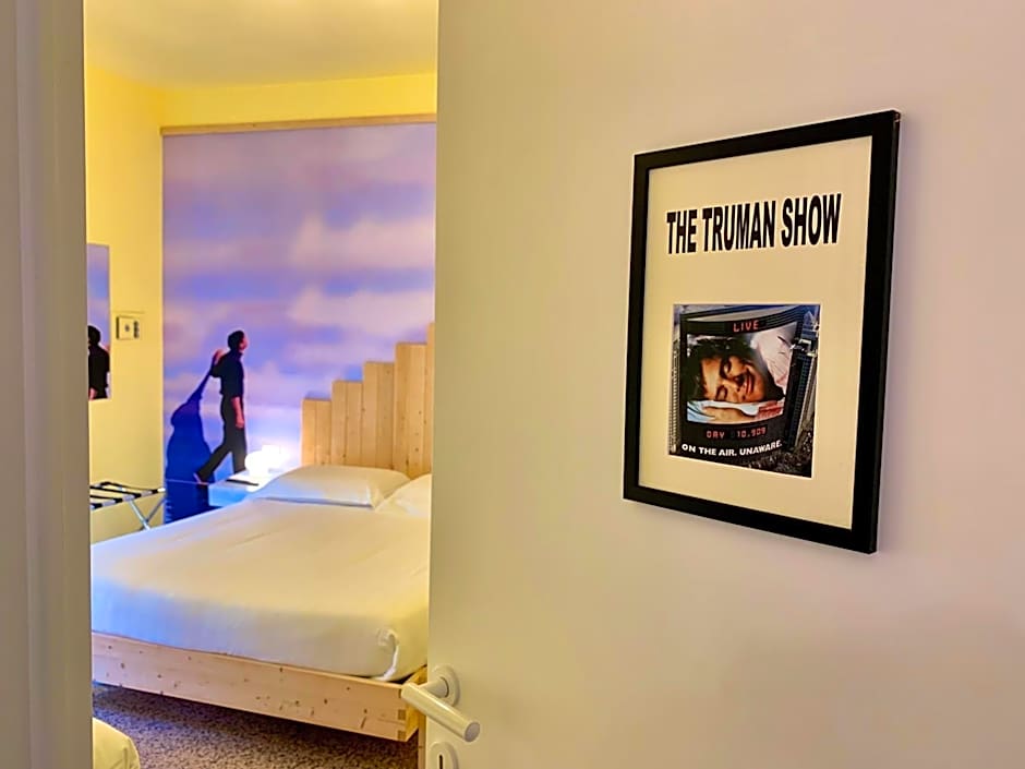 Red Carpet rooms