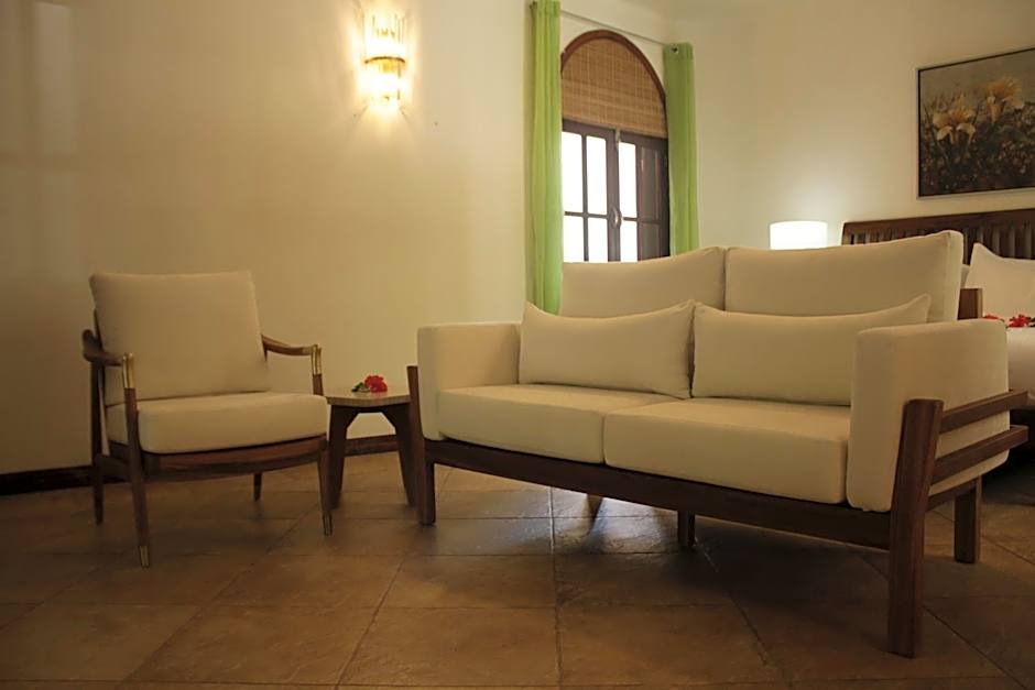 Castello Beach Hotel