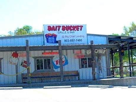 Gun Barrel Executive Inn