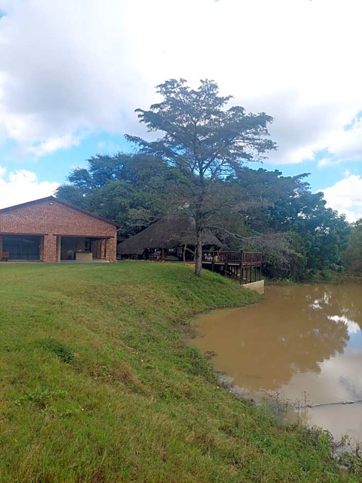 Karibu River Retreat