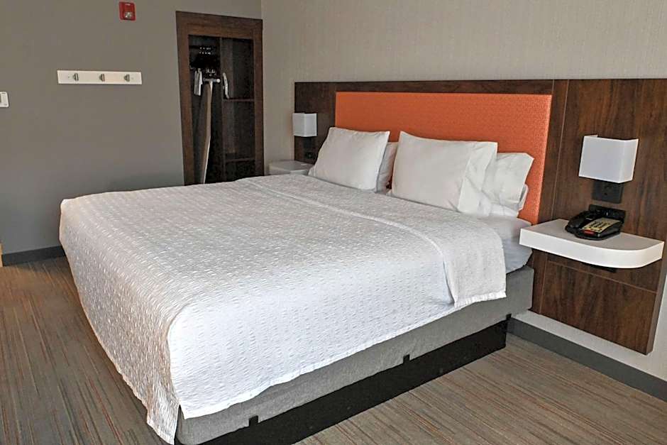 Hampton Inn By Hilton Fremont
